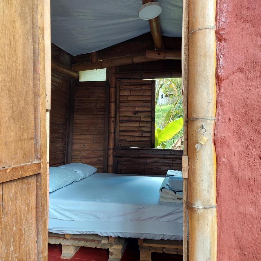 Hostal La Pijarana 萨兰托 外观 照片